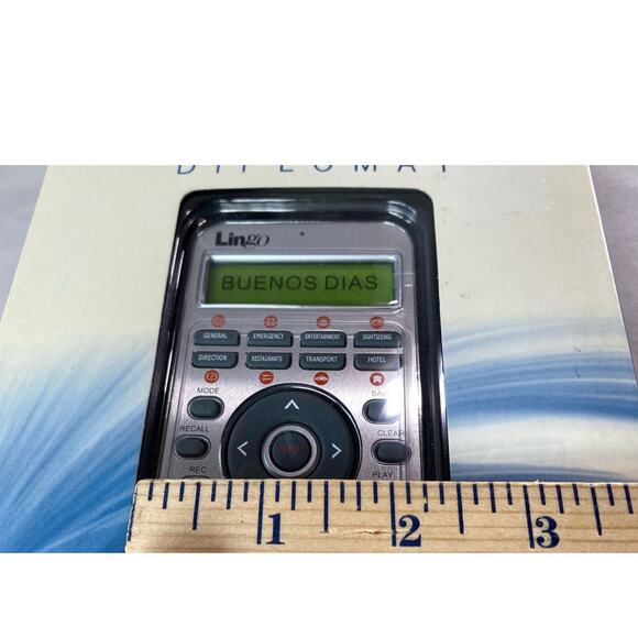 Vintage Lingo Diplomat 15 Language Talking Translator 3.5"X2.5" Travel Size - Picture 9 of 9